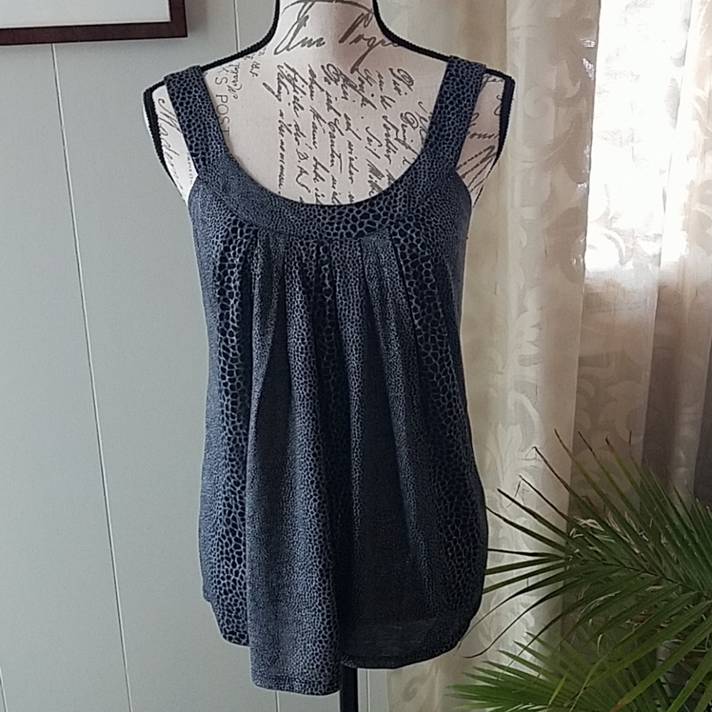 Express animal print tank. Size M.